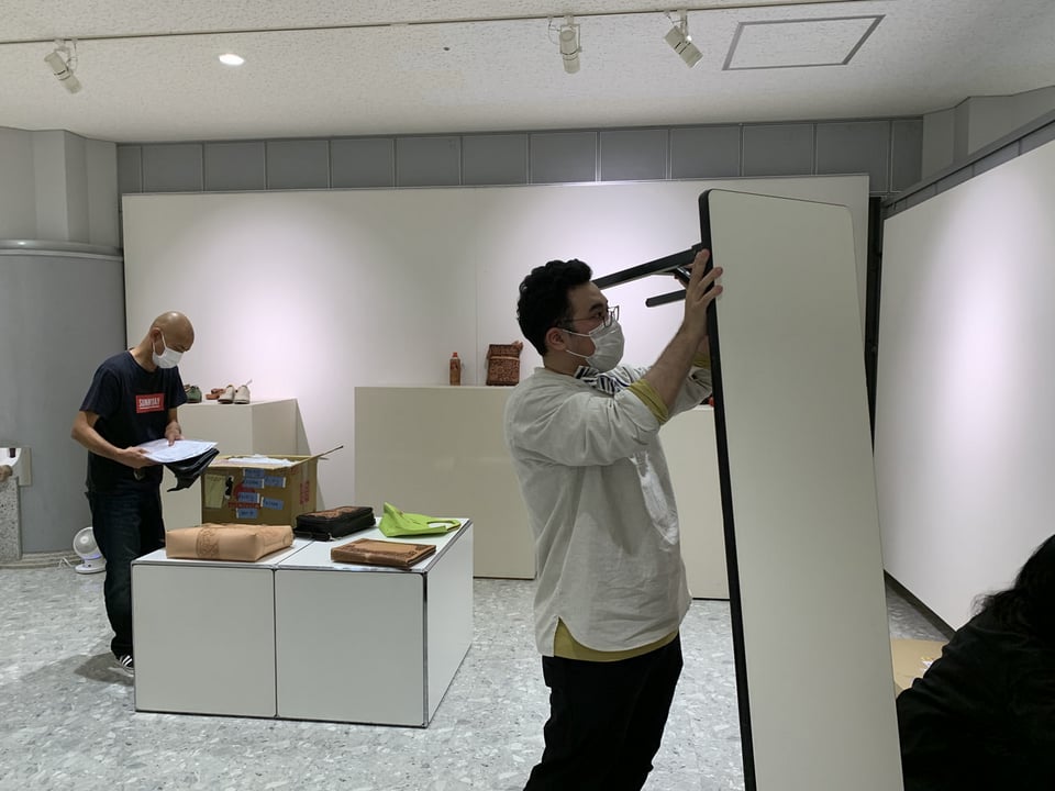 レザー　レザークラフト　レザーカービング　アート　ハンドメイド　革雑貨　革　革小物　ギャラリー　公募展　コンテスト