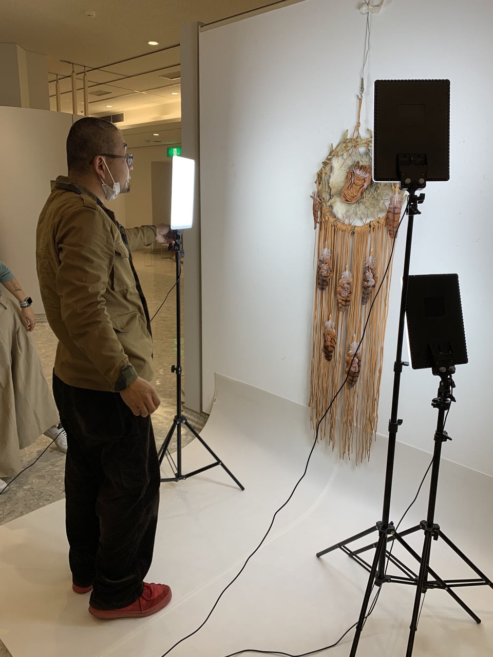 ILCE撮影風景　レザークラフト　公募展